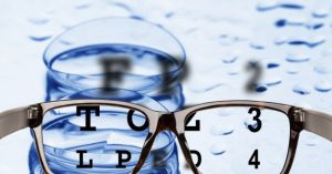 Óculos, lentes de contato ou cirurgia refrativa: como escolher